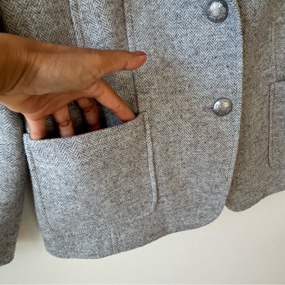 Talbots Women’s Gray Wool Blend Blazer Sz 12P Career Work Mature - Picture 6 of 13